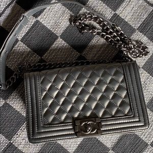 Chanel boy bag